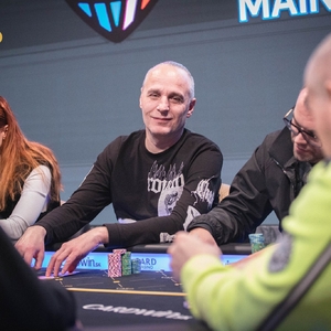 Card Casino Šamorín: Jiří Stáňa a Proximus v čele českých semifinalistů v Main Eventu Card Casino Royal