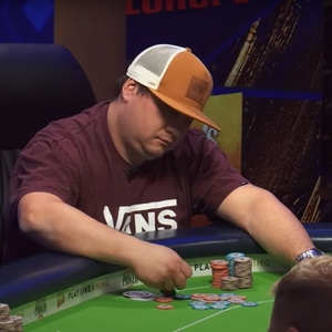 WSOPE: Šílený Mexičan Jose Casillas ovládl finále Colossusu, půl milionu pro Matulu