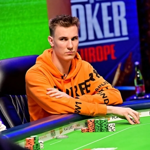 WSOPE: ZZ opět kousek od náramku, za bronzovou příčku v €25K GGMillion€ bere 3.500.000 Kč WSOPE: ZZ opět kousek od náramku, za bronzovou příčku v €25K GGMillion€ bere 3.500.000 Kč