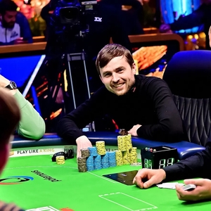 WSOPE Main Event: Murilo Garcia vede finálovou osmičku, Kabrhel umlčen. Co se stalo? WSOPE Main Event: Murilo Garcia vede finálovou osmičku, Kabrhel umlčen. Co se stalo?