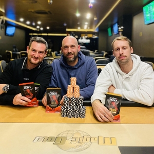 Showdown: Čtvrteční "Thursday Bigger" o 150K dealnuli Petrlík, Černý a Zmeškal Showdown: Čtvrteční "Thursday Bigger" o 150K dealnuli Petrlík, Černý a Zmeškal