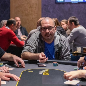 Card Casino Šamorín: Hrůzek, Proximus a Kouřil se dnes představí ve finále Main Eventu Card Poker Series
