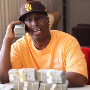 Pěsti místo karet! Rekordmana Maurice Hawkinse napadli na home game