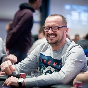 King’s Resort: Arnošt Kopecký a Petr Hrůzek prvními českými postupujícími v Main Eventu German Poker Days
