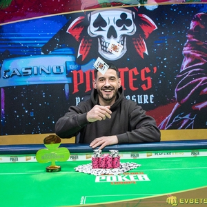 King’s Resort: Stefan Drusca ovládl Pirates Poker Treasure Mystery Bounty stylem start-cíl