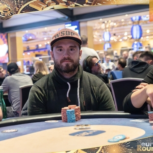 King’s Resort WSOPC Day 11: 3 Češi v Top 10 Main Eventu, do třetího dne jde domácí šestice v čele s Víťou Čechem