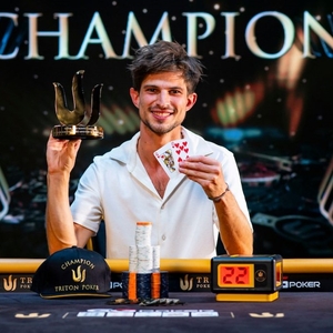 Mario Mosböck vyměnil kopačky za karty a nově i za kameru