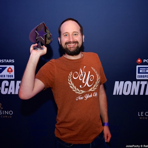 Z kanclu do Kambodže: Jak ajťák z Nizozemska přepsal pokerovou historii