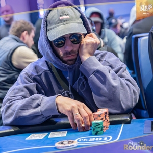 King’s Resort: Jakub Sigmund vede český oktet do třetího dne King's Million Main Eventu, na vítěze čekají 3 miliony