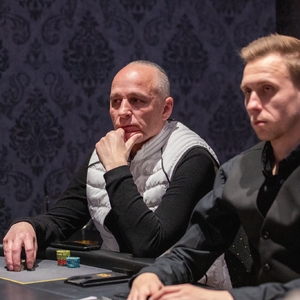 Card Casino Šamorín: Proximus a Reško dalšími postupujícími ve Skill Poker Master Main Eventu