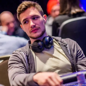 Romana Hrabce uštvala noční můra jménem Caleb Harris!