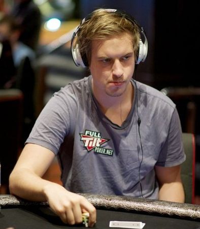 Viktor Blom Viktor Blom