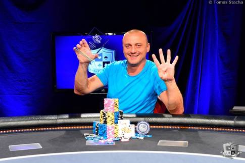 Oldřich Tr&aacute;vn&iacute;ček, čtyřn&aacute;sobn&yacute; v&iacute;těz ČPT