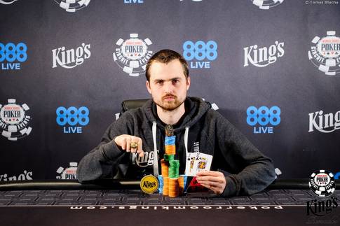 Martin Kabrhel jako šampion WSOPC Martin Kabrhel jako šampion WSOPC