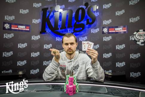 Martin Kabrhel je dvojnásobným šampionem WSOP Circuit Martin Kabrhel je dvojnásobným šampionem WSOP Circuit