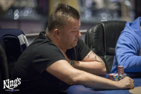 Petr Hlav&aacute;ček