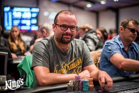 Luk&aacute;&scaron; Z&aacute;&scaron;kodn&yacute;