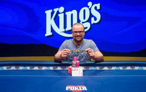 Luk&aacute;&scaron; Z&aacute;&scaron;kodn&yacute;