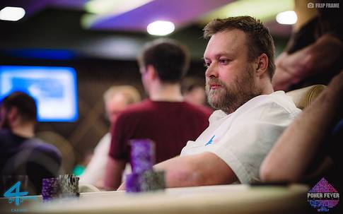 Roman Pap&aacute;ček