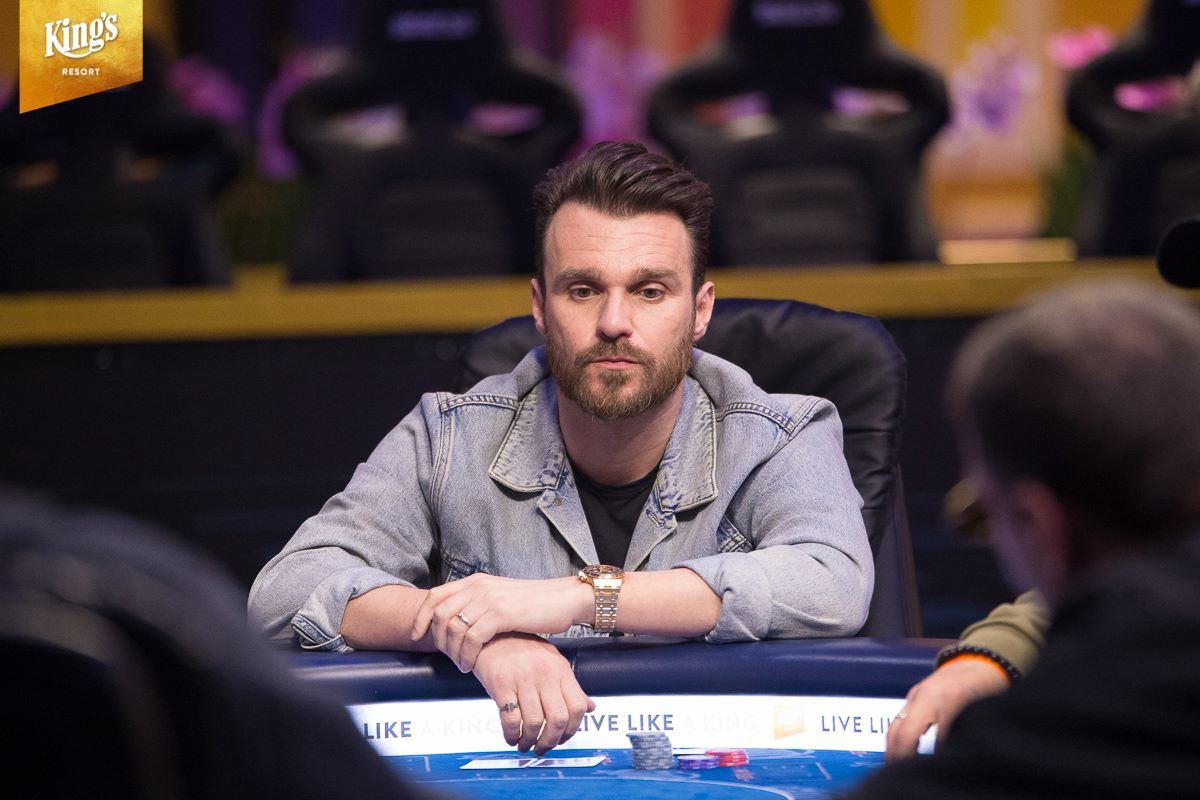 Do druhého dne Czech Poker Masters postupuje dalších 5 Čechů, Leoš Mareš zatím ne Do druhého dne Czech Poker Masters postupuje dalších 5 Čechů, Leoš Mareš zatím ne