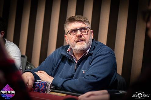 38 finalistů MaxiTip Poker Tour Main Eventu vede Kamil Krátký 38 finalistů MaxiTip Poker Tour Main Eventu vede Kamil Krátký