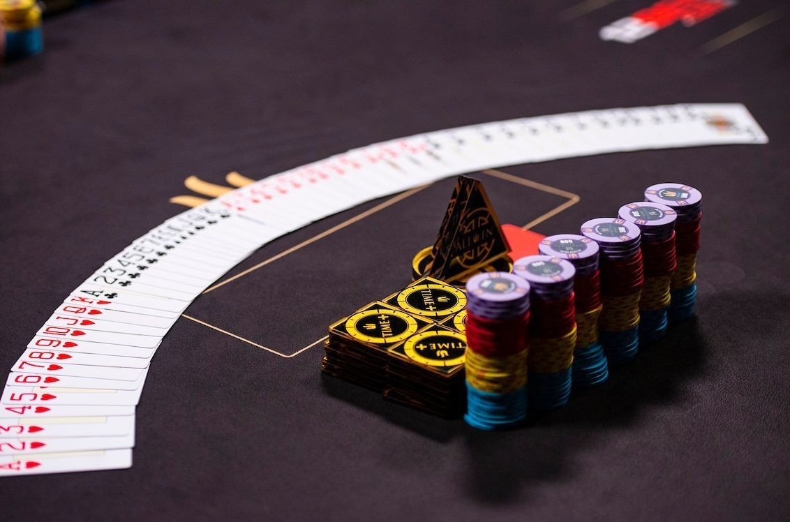 Záznam: Finále $127k Triton Short Deck Main Eventu, $3.350.725 pro vítěze Záznam: Finále $127k Triton Short Deck Main Eventu, $3.350.725 pro vítěze