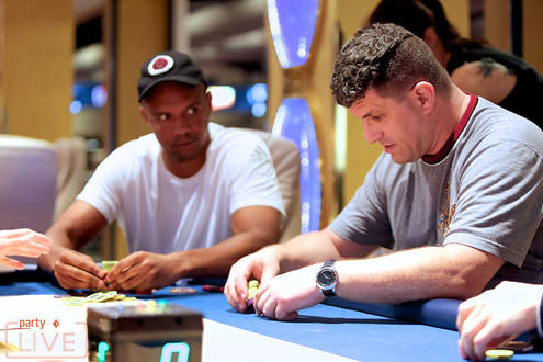Phil Ivey a Leon Tsoukernik