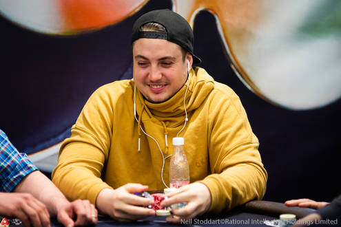 Další odměny v kapse. Houžvíček a Rudziankov ve finále EPT National High Rolleru Další odměny v kapse. Houžvíček a Rudziankov ve finále EPT National High Rolleru