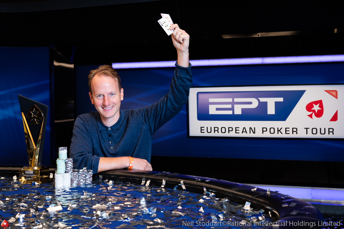Barcelonu opět dobyl Švéd, Simon Brandstrom si z EPT Main Eventu odnáší €1.290.166 Barcelonu opět dobyl Švéd, Simon Brandstrom si z EPT Main Eventu odnáší €1.290.166