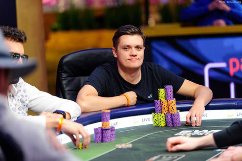 Pátý WCOOP titul pro Česko! Artur Rudziankov šampionem $55 Midweek Freeze Pátý WCOOP titul pro Česko! Artur Rudziankov šampionem $55 Midweek Freeze