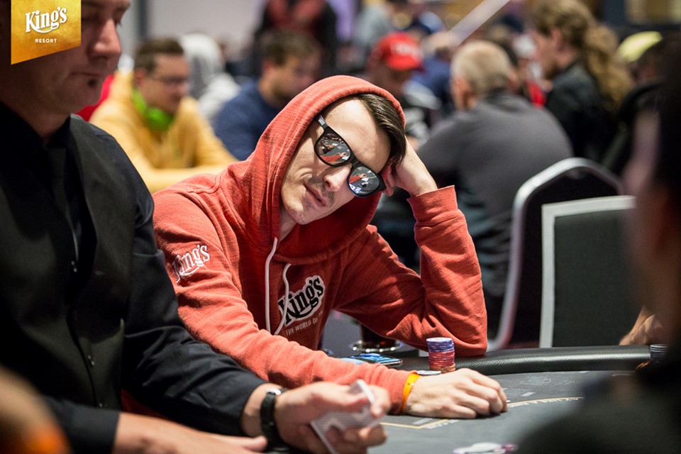 Páteční flighty WSOPC Mini Mainu přinesly další čtyři české postupy Páteční flighty WSOPC Mini Mainu přinesly další čtyři české postupy