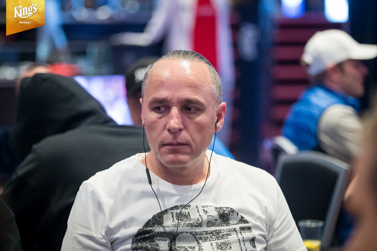 Náramkový Mini Main Event odstartoval, Ondřej Lón nad průměrem Náramkový Mini Main Event odstartoval, Ondřej Lón nad průměrem