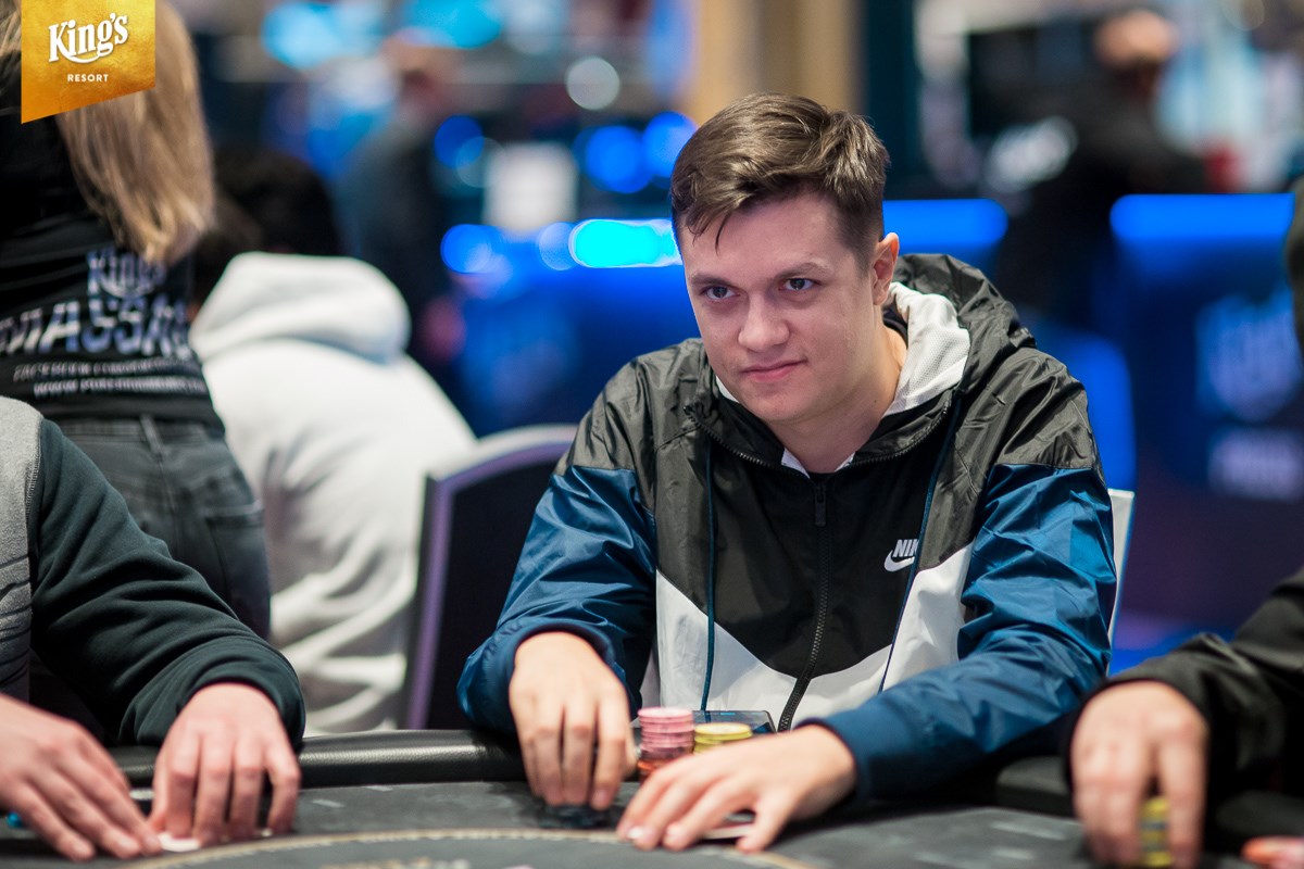 Skvělý start Main Eventu, Hoang, Rudziankov a Knespl vysoko nad průměrem Skvělý start Main Eventu, Hoang, Rudziankov a Knespl vysoko nad průměrem
