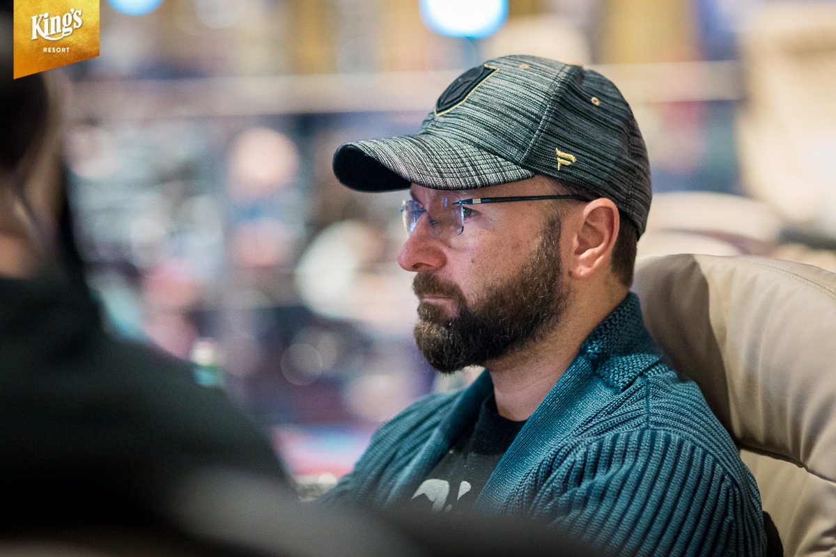 Jde to i bez náramku. Daniel Negreanu je potřetí v kariéře Hráčem roku WSOP Jde to i bez náramku. Daniel Negreanu je potřetí v kariéře Hráčem roku WSOP