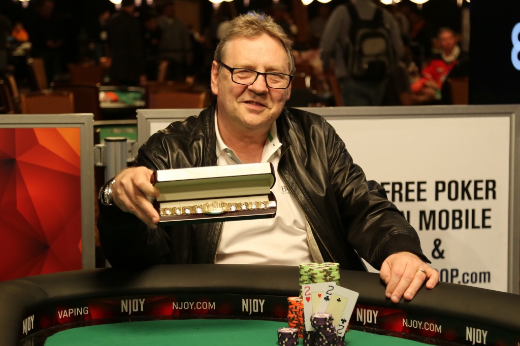 Ve věku 65 let zemřel bývalý šampion PCA a WSOP John Gale Ve věku 65 let zemřel bývalý šampion PCA a WSOP John Gale