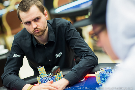 Martin Kabrhel si z €25k EPT Pot-Limit Omaha High Rolleru odnáší €68.600 Martin Kabrhel si z €25k EPT Pot-Limit Omaha High Rolleru odnáší €68.600