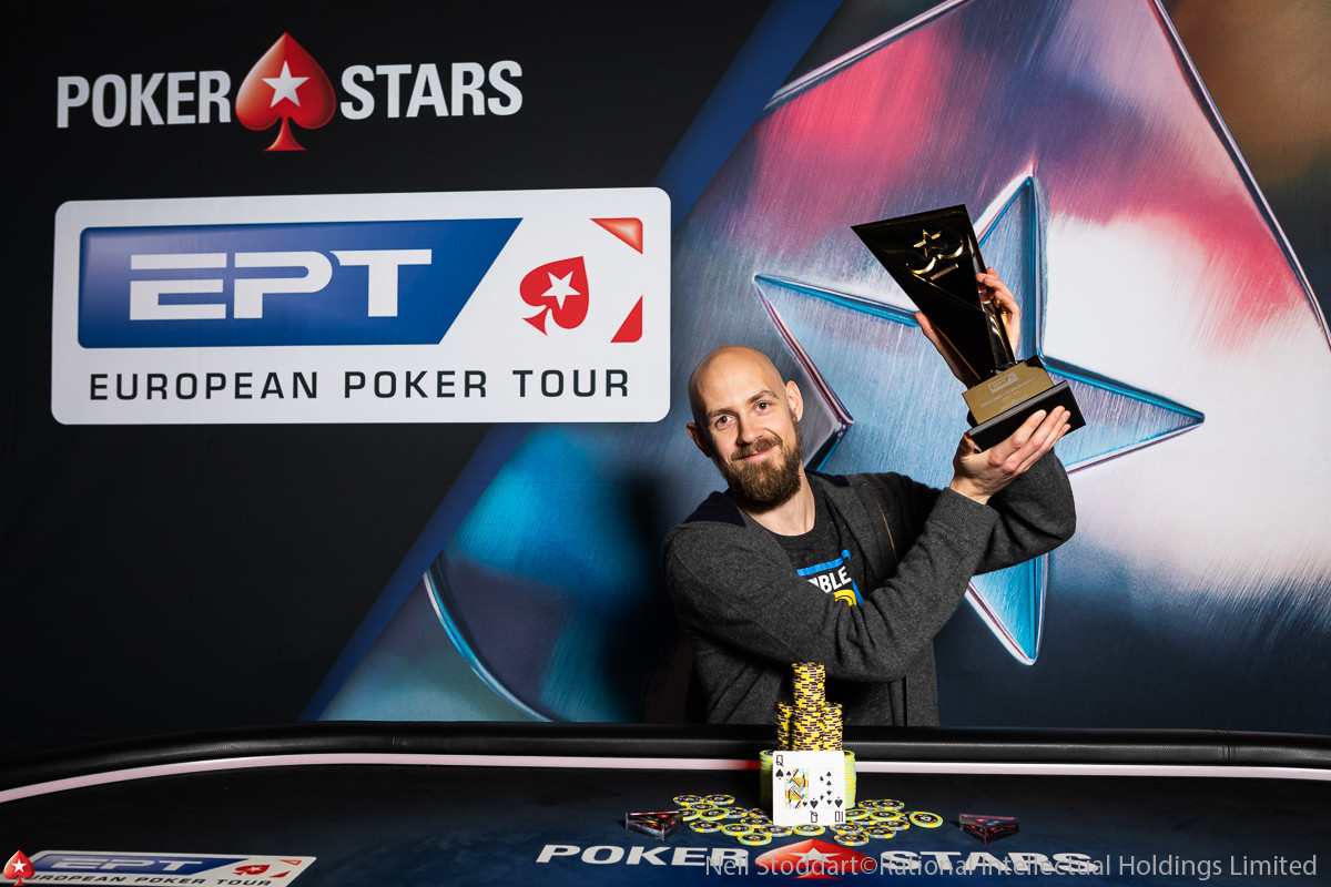 Je nám ctí, Stevie. Pražský EPT Super High Roller dobyl Stephen Chidwick Je nám ctí, Stevie. Pražský EPT Super High Roller dobyl Stephen Chidwick