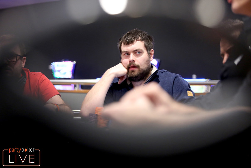 Žraloci ze Slaného dopluli do peněz, Goetz a Sklenička v 3. dni Millions UK Žraloci ze Slaného dopluli do peněz, Goetz a Sklenička v 3. dni Millions UK
