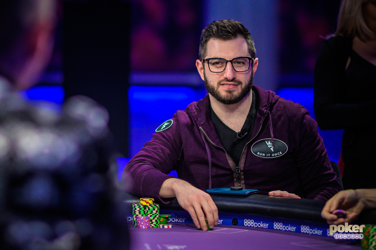 Záznam: Phil se v Galfond Challenge ujal vedení, do 36. dne míří s €80k náskokem Záznam: Phil se v Galfond Challenge ujal vedení, do 36. dne míří s €80k náskokem