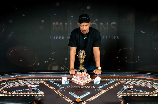 Vyšlo to. Phil Ivey se raduje z prvního vítězství od května 2018, připisuje si $856.050 Vyšlo to. Phil Ivey se raduje z prvního vítězství od května 2018, připisuje si $856.050