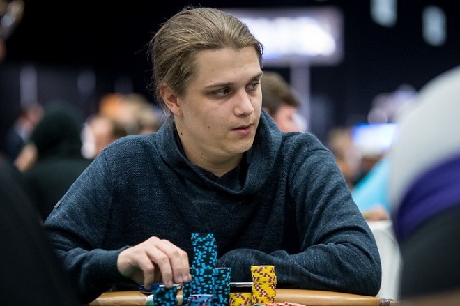 Astedt, Nemeth a spol. Záznam finále $10.300 SCOOP NLHE PKO Astedt, Nemeth a spol. Záznam finále $10.300 SCOOP NLHE PKO