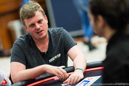 Perly z archivu: Vojtěch Růžička ve finále WCOOP Main Eventu 2011 Perly z archivu: Vojtěch Růžička ve finále WCOOP Main Eventu 2011