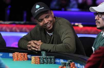 Konec šestiletých soudních tahanic: Phil Ivey se dohodl s kasinem Borgata Konec šestiletých soudních tahanic: Phil Ivey se dohodl s kasinem Borgata