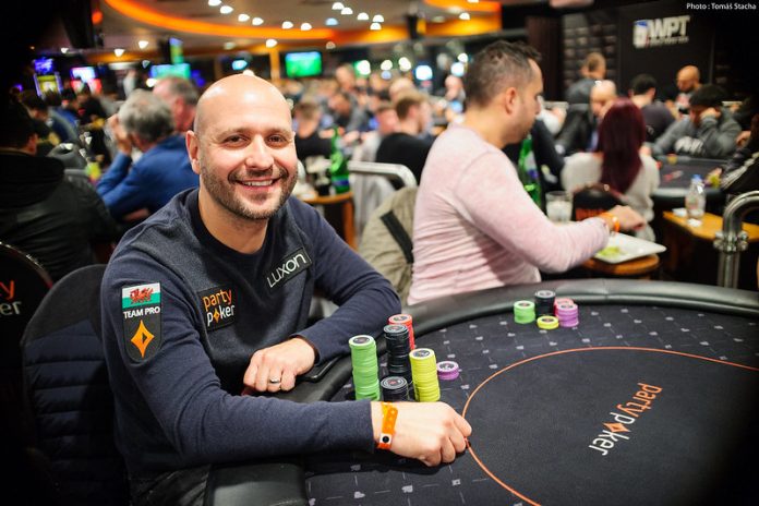 Triple Crown Club se po 3 letech rozrůstá, Roberto Romanello členem č. 9 Triple Crown Club se po 3 letech rozrůstá, Roberto Romanello členem č. 9