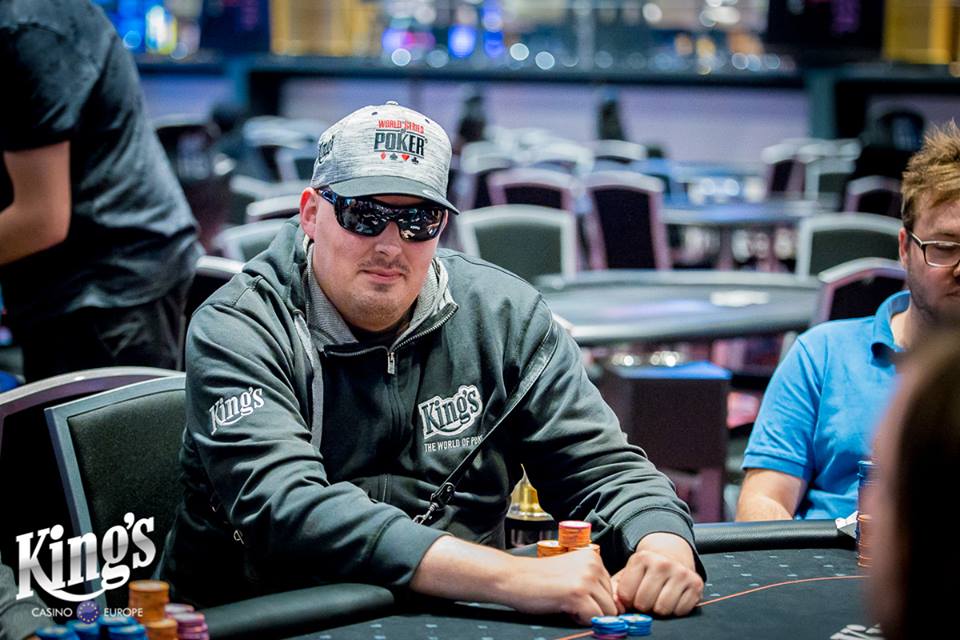 Půlmilionový IPS Main Event rozehrán, Karlovarský Král do něj vtrhl jako velká voda Půlmilionový IPS Main Event rozehrán, Karlovarský Král do něj vtrhl jako velká voda