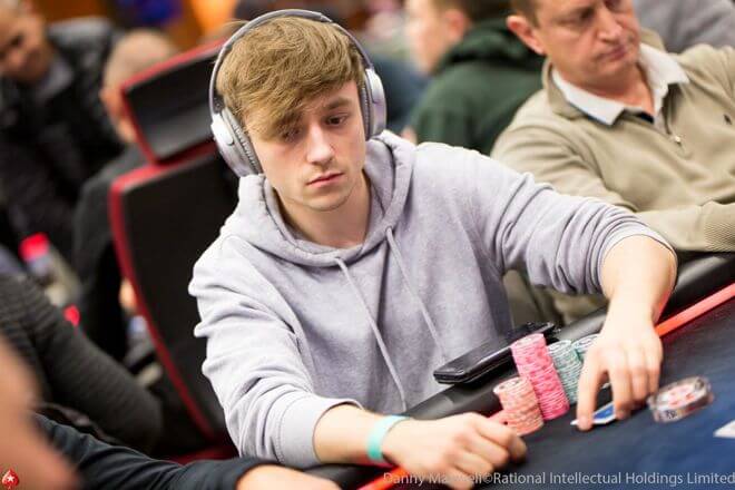 Solver v reálném čase? Fedor Kruse se měl na high stakes dostat kontroverzní zkratkou Solver v reálném čase? Fedor Kruse se měl na high stakes dostat kontroverzní zkratkou