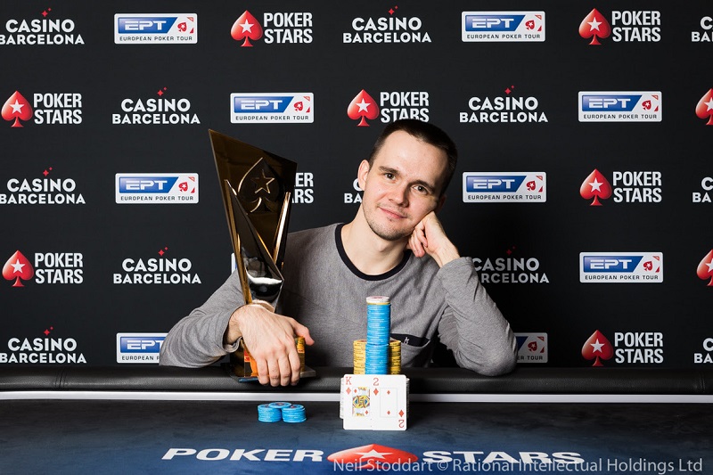 Titul na tři kliknutí. Mikita Badziakouski vítězí v $10.300 EPT Online High Rolleru Titul na tři kliknutí. Mikita Badziakouski vítězí v $10.300 EPT Online High Rolleru