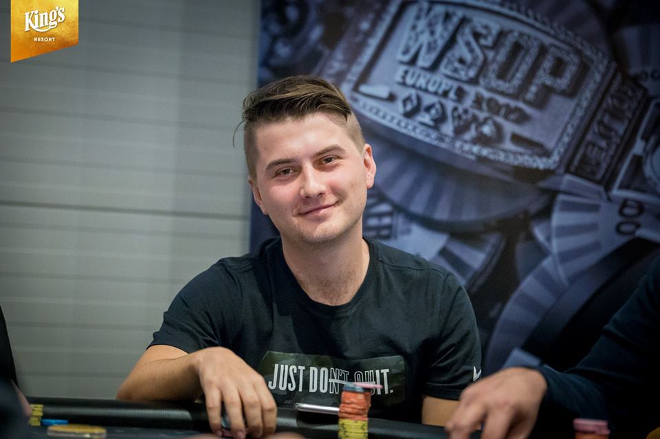 A je to doma. Michal Sklenička trefil Mini EPT High Roller, získává $82.231 A je to doma. Michal Sklenička trefil Mini EPT High Roller, získává $82.231