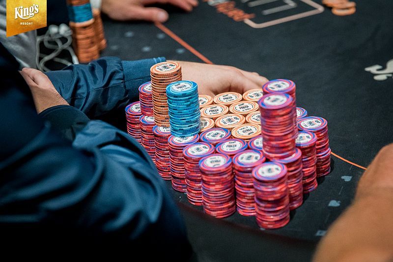 Čtvrteční otevření kasin: V deset večer domů, maximálně 4 osoby u stolu Čtvrteční otevření kasin: V deset večer domů, maximálně 4 osoby u stolu